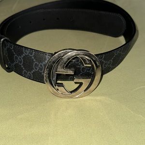 Gucci men belt! Size 34. Used but keeps in good shape